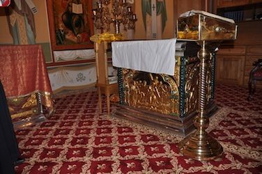 выполнено изготовление коврового покрытия в храм в индивидуальном дизайне и размере выполнено изготовление коврового покрытия в храм в индивидуальном дизайне и размере