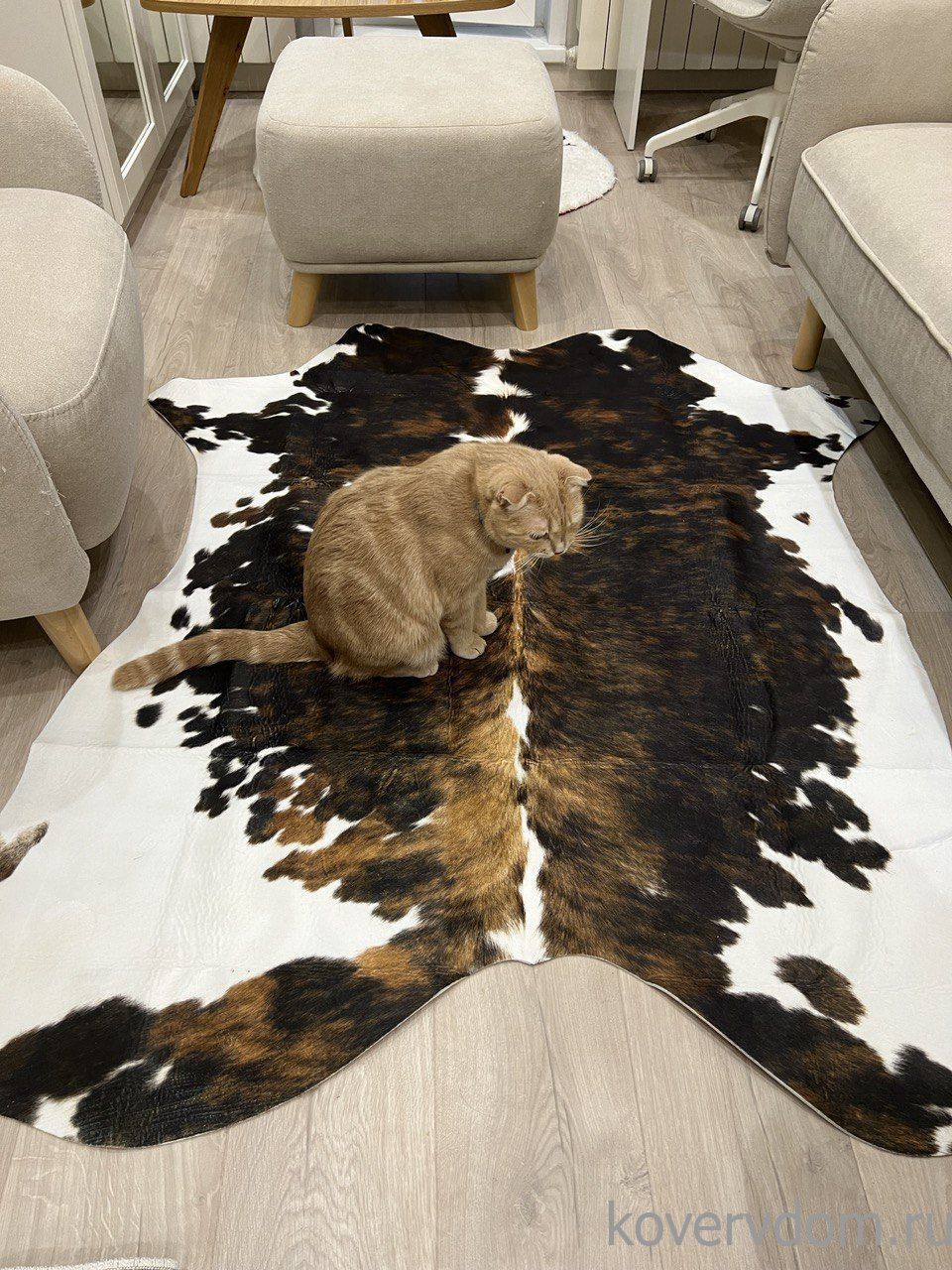 Ковер шкура коровы искусственная WHITE/BROWN/DARK BROWN Ковер шкура коровы искусственная WHITE/BROWN/DARK BROWN