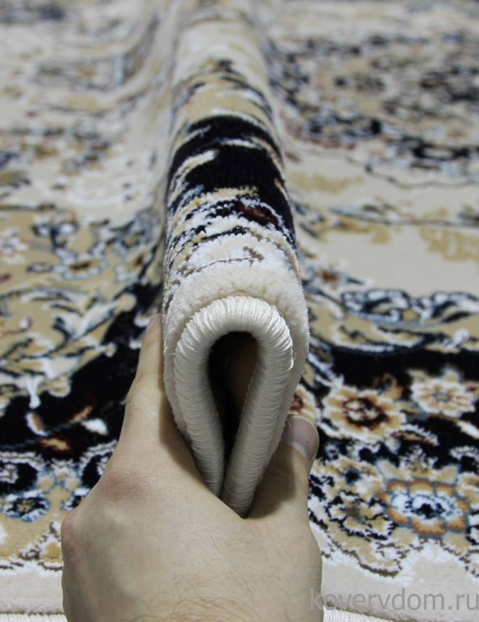 Ковер SHAHREZA D211 CREAM-NAVY Ковер SHAHREZA D211 CREAM-NAVY